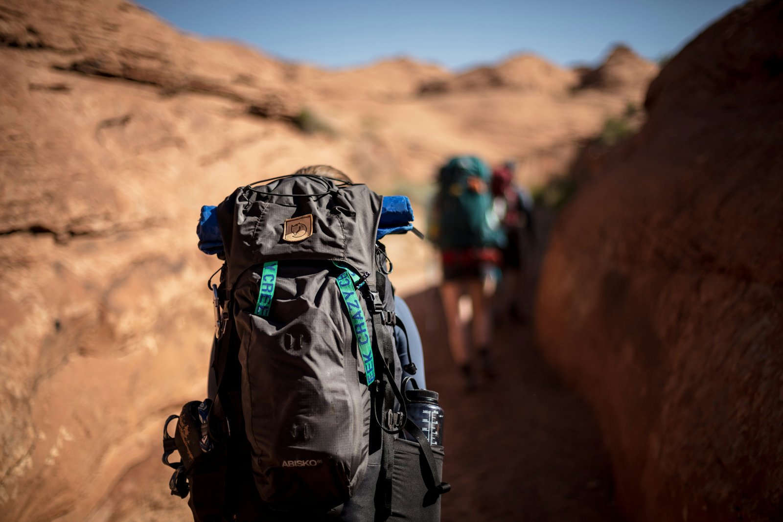 EBC trek packing - walking with a daypack while a porter takes care of your duffell